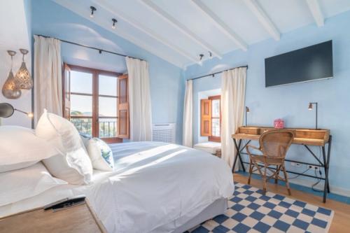 Lovely Design Villa in Tramuntana Mountains near Deia in Mallorca