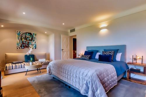 St Tropez Villa
