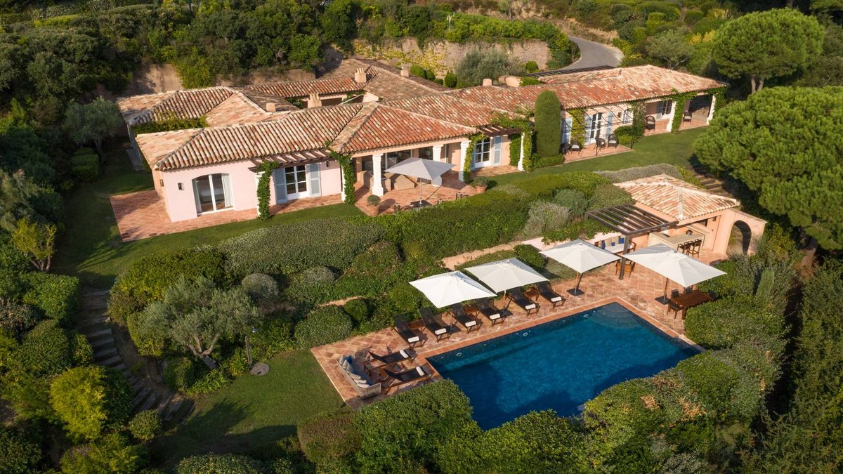Provençal Villa with Breathtaking Views, Ramatuelle, Saint-Tropez