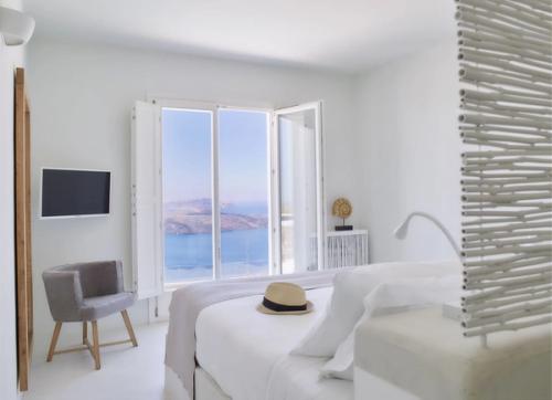 nafsika_estate_villa_santorini