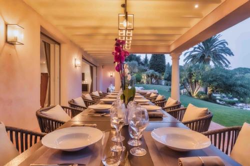 St Tropez Villa