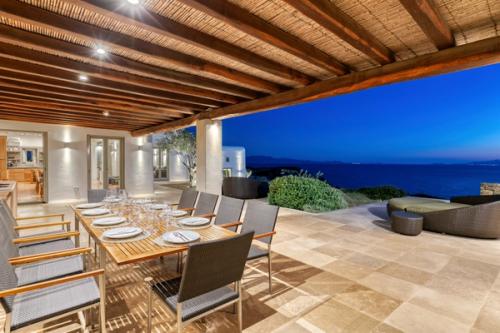 Impressive Estate with Clubhouse, Mykonos, Greece