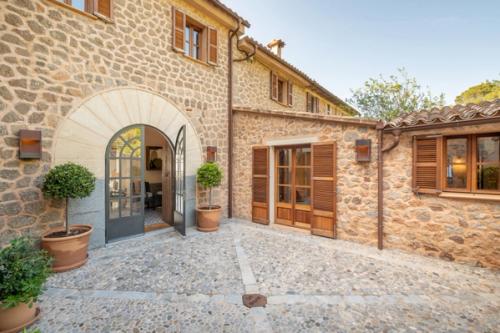 Lovely Design Villa in Tramuntana Mountains near Deia in Mallorca