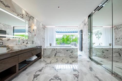 Ultima Geneva Grand Villa