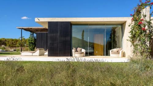 villa los amigos ultra luxury vacation rental Ibiza
