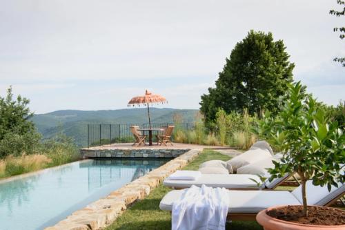 Luxury villa for rent in Tuscany Italy