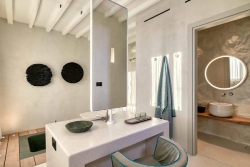 Majestic property in prime Agia Sofia, Mykonos, Greece 