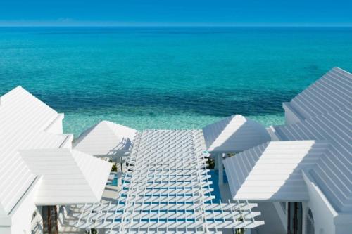 Mandalay Ultra Luxury Villa Long Bay Beach Turks & Caicos
