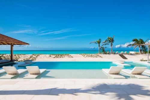 Sentosa Oasis Villa Grace Bay Turks & Caicos