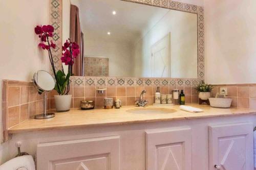St Tropez Villa