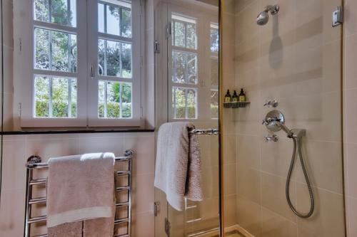 New Villa with Sunset Views in Saint Tropez Grace Kelly Bedroom