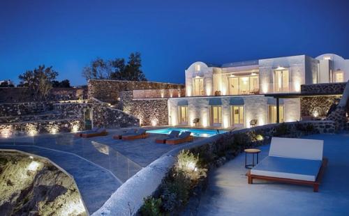 nafsika_estate_villa_santorini