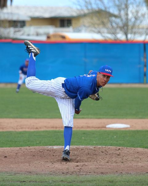 Alex Robles Jr.