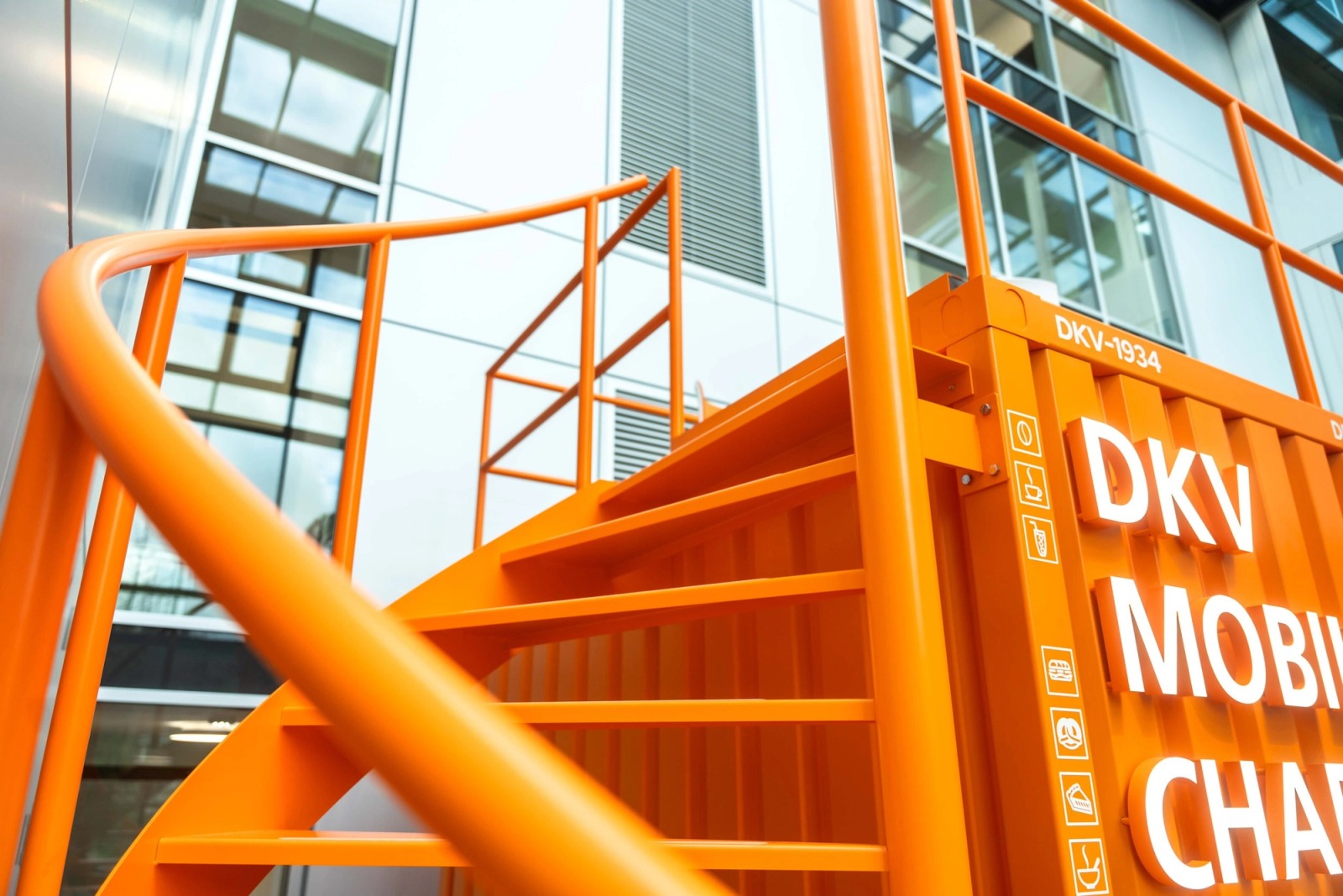 DKV Ratingen — frame 22