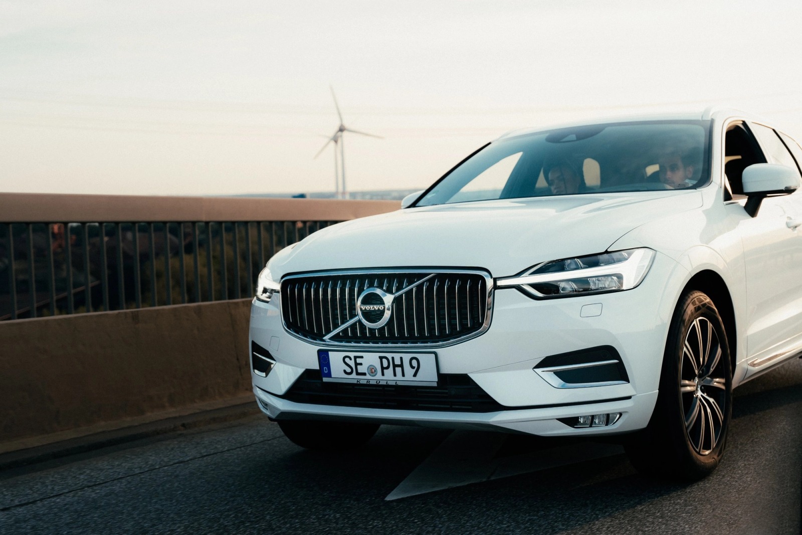 Volvo XC60 — frame 007
