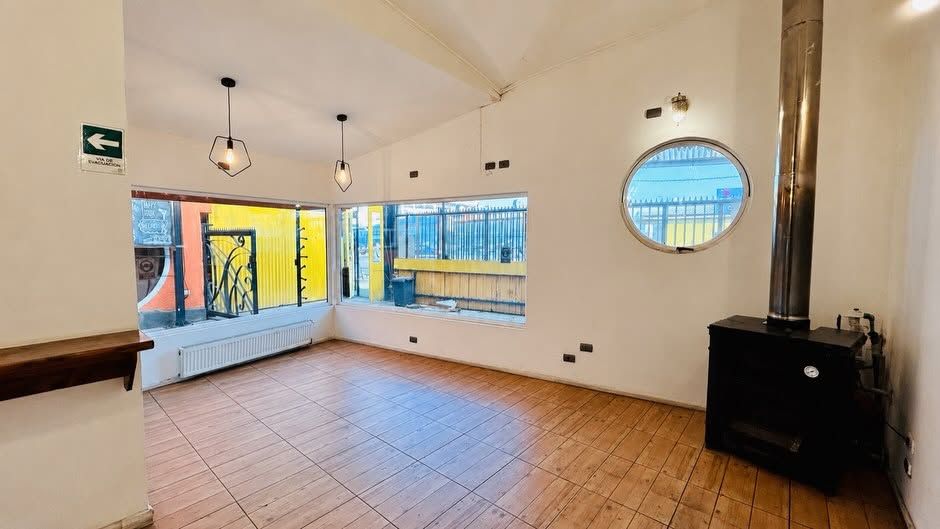 LOCAL COMERCIAL – AV. GUILLERMO BÜHLER - foto 7