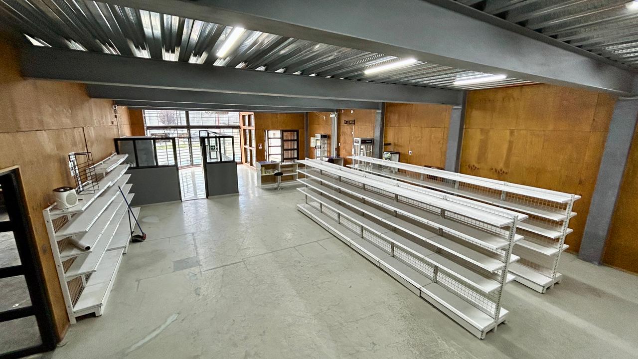 LOCAL COMERCIAL, CALLE LOS CARRERA - foto 3