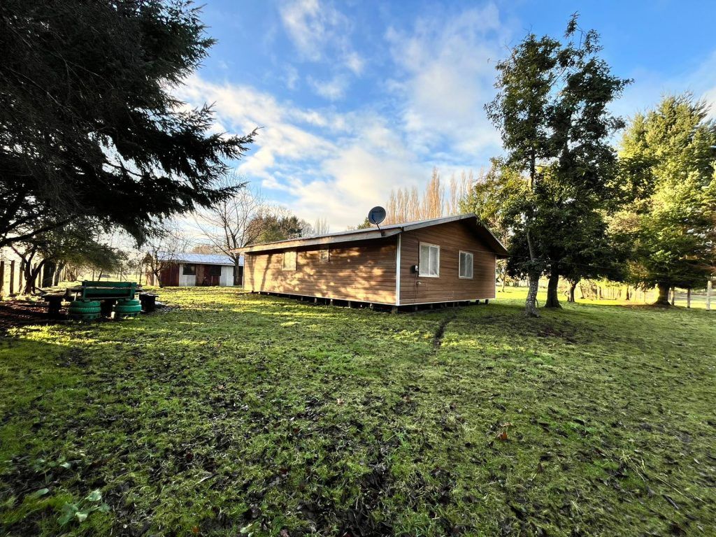 TERRENO AGRÍCOLA, CASA Y GALPÓN