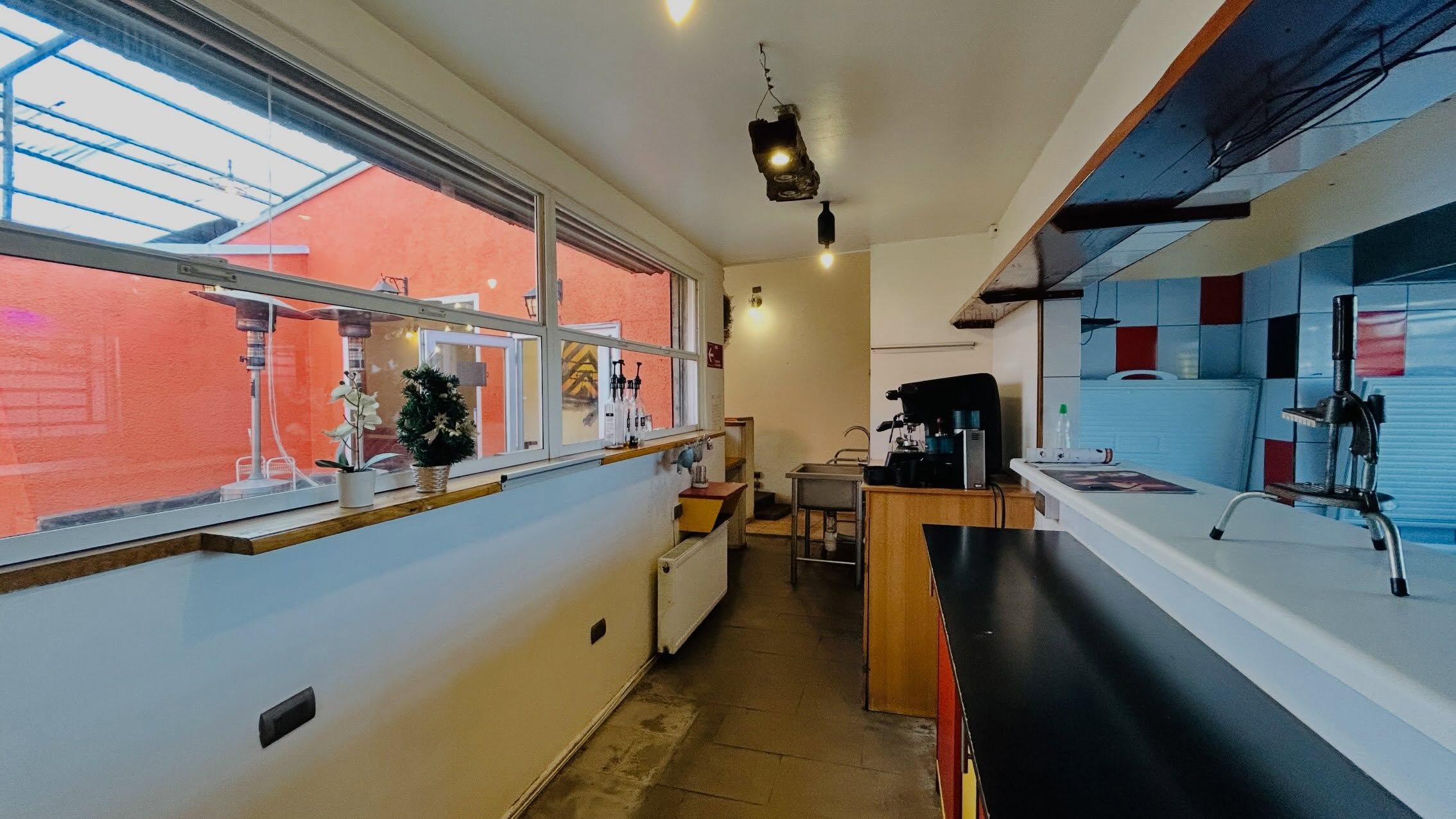 LOCAL COMERCIAL – AV. GUILLERMO BÜHLER - foto 13