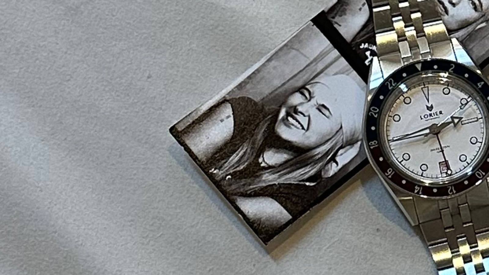 photobooth pictures and a Hyperion GMT
