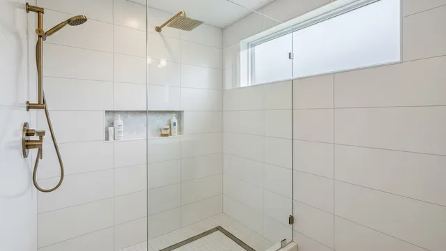 Walk-In Shower Ideas for Sacramento Homeowners