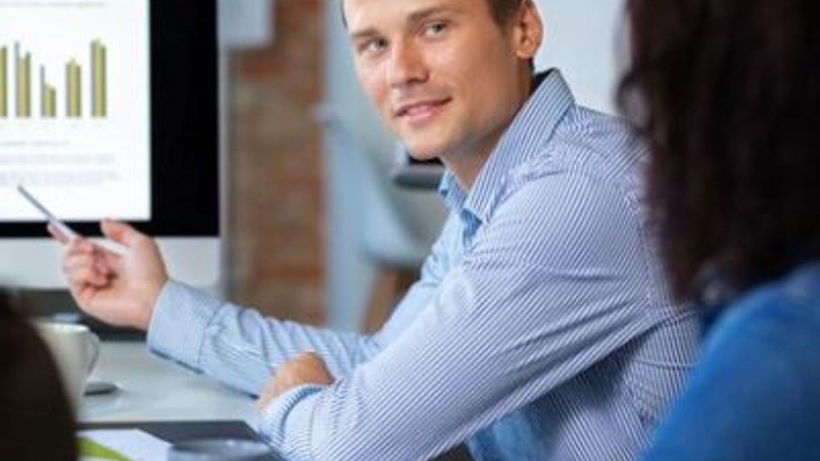 Stop Guessing, Start Engaging: The Power of Real-Time Customer Data