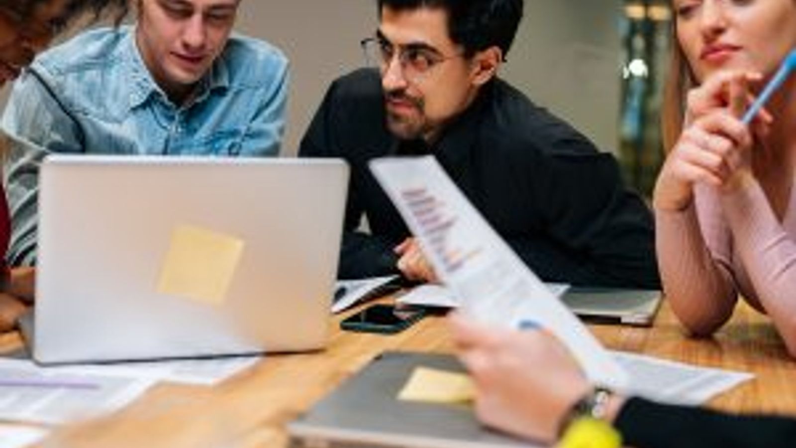 Decoding Google’s Mobile-First Indexing and Its Impact on SEO