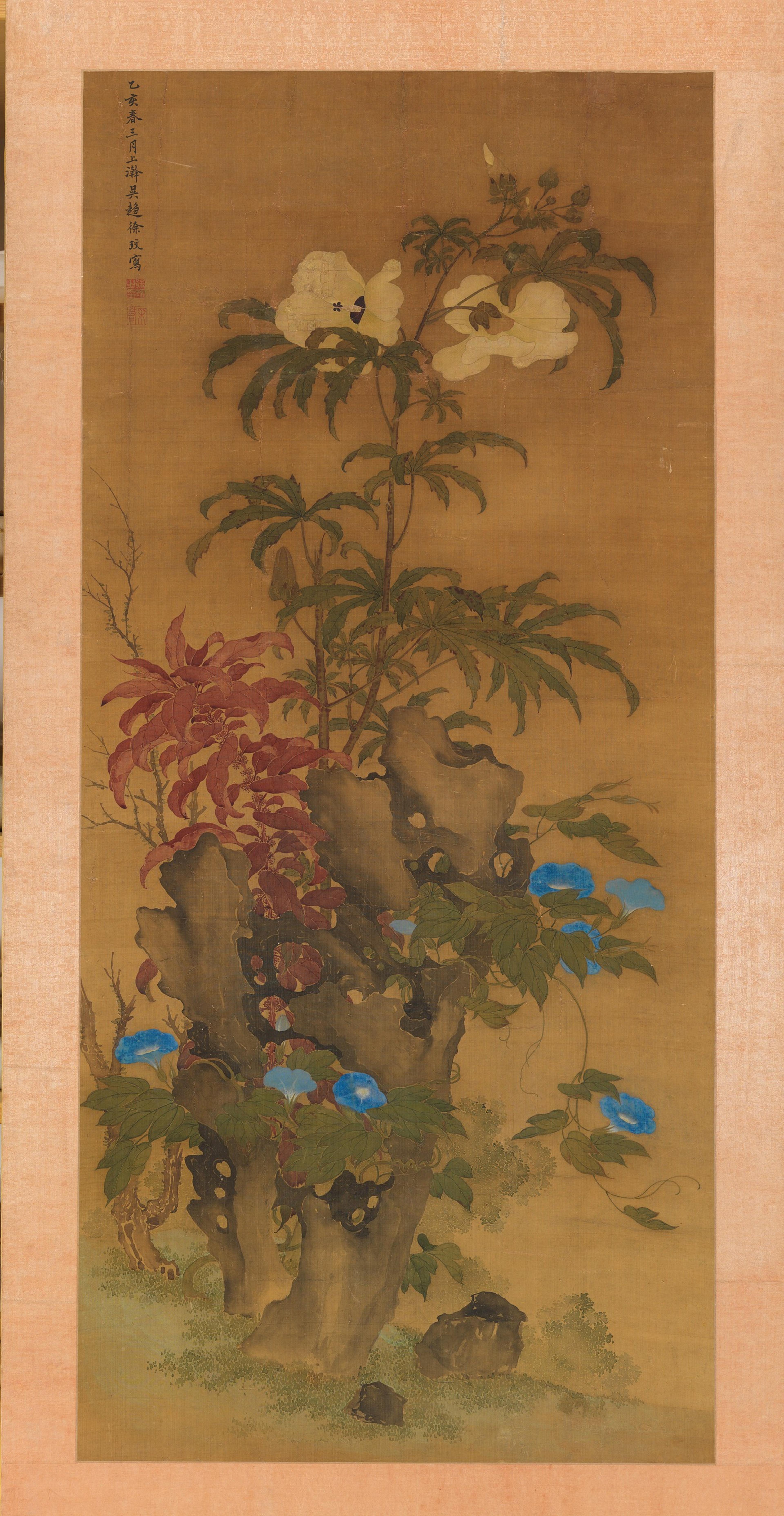 Et kinesisk maleri som viser blå og røde blomster mot en stor stein
