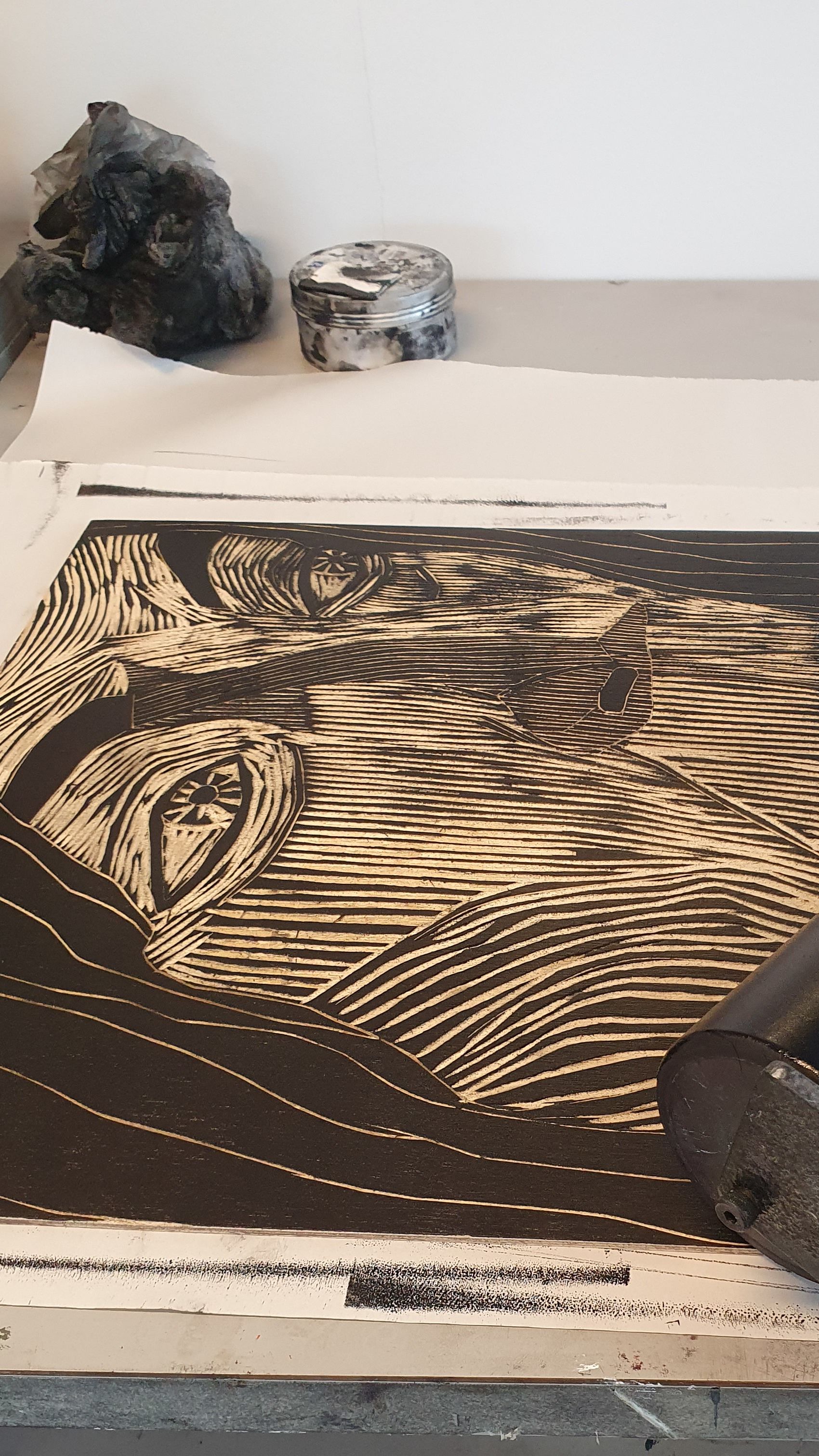 Woodcut course with Solvor Holan: The Puzzle Method