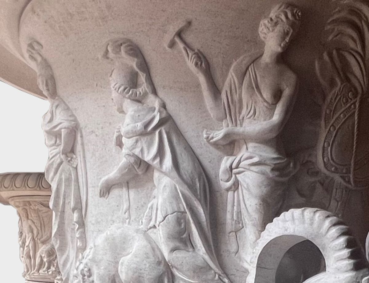 Vase Guerre - view 2