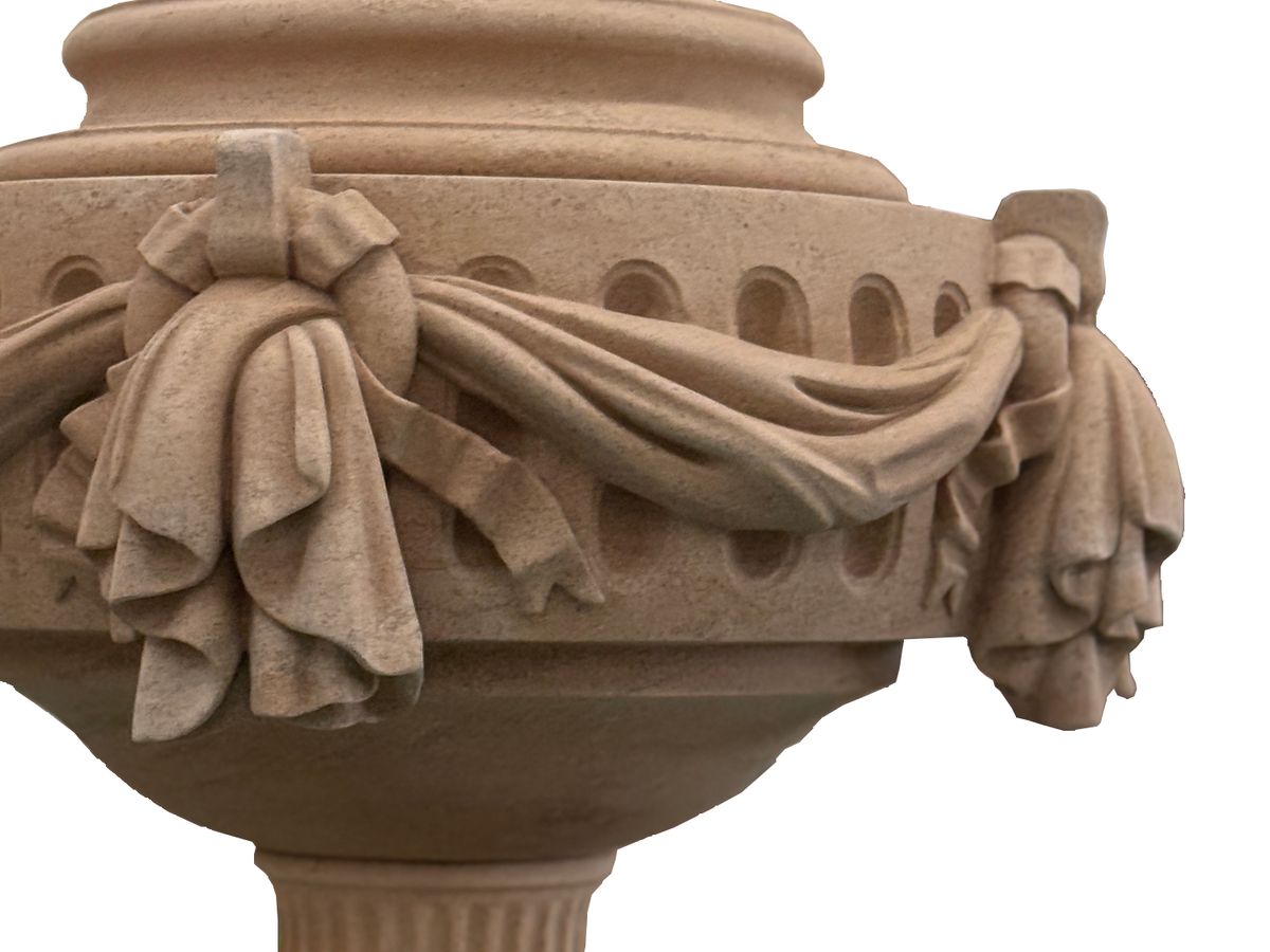 Vase avec motif drapé - view 4