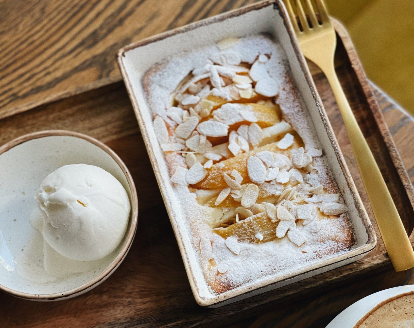 Bread Liquid Ice Cream Choco Plombir Mockup.