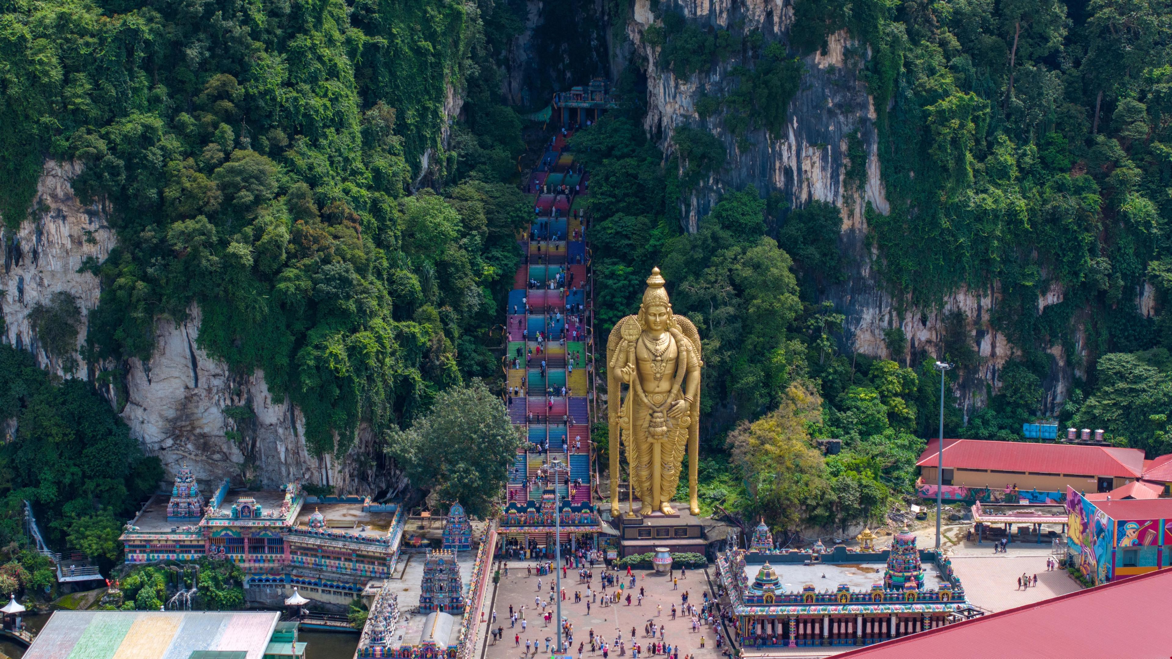 Day 2: Kuala Lumpur City Tour & Genting Highlands