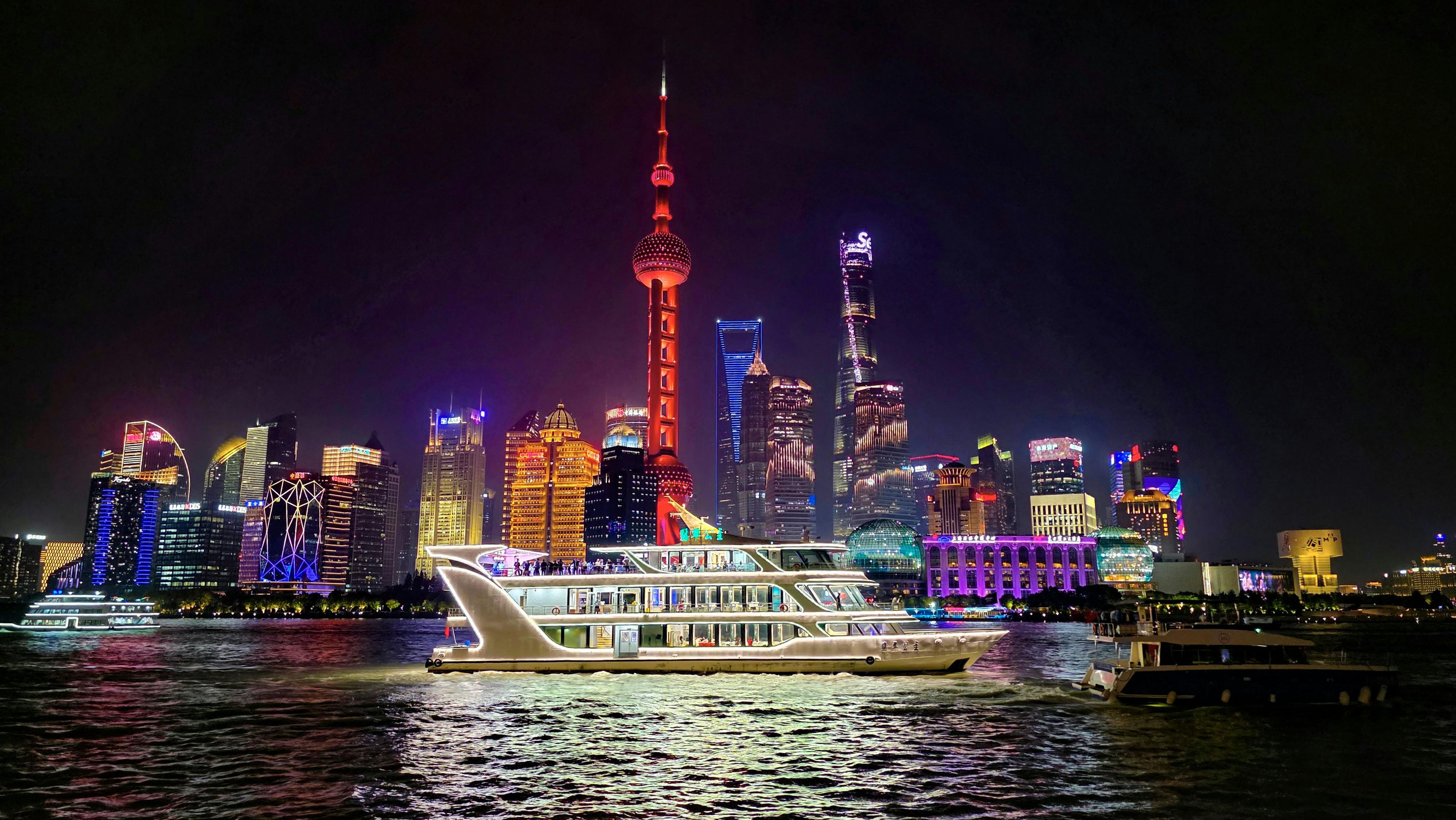 City Tour & Pearl River Cruise Dinner — photo 1