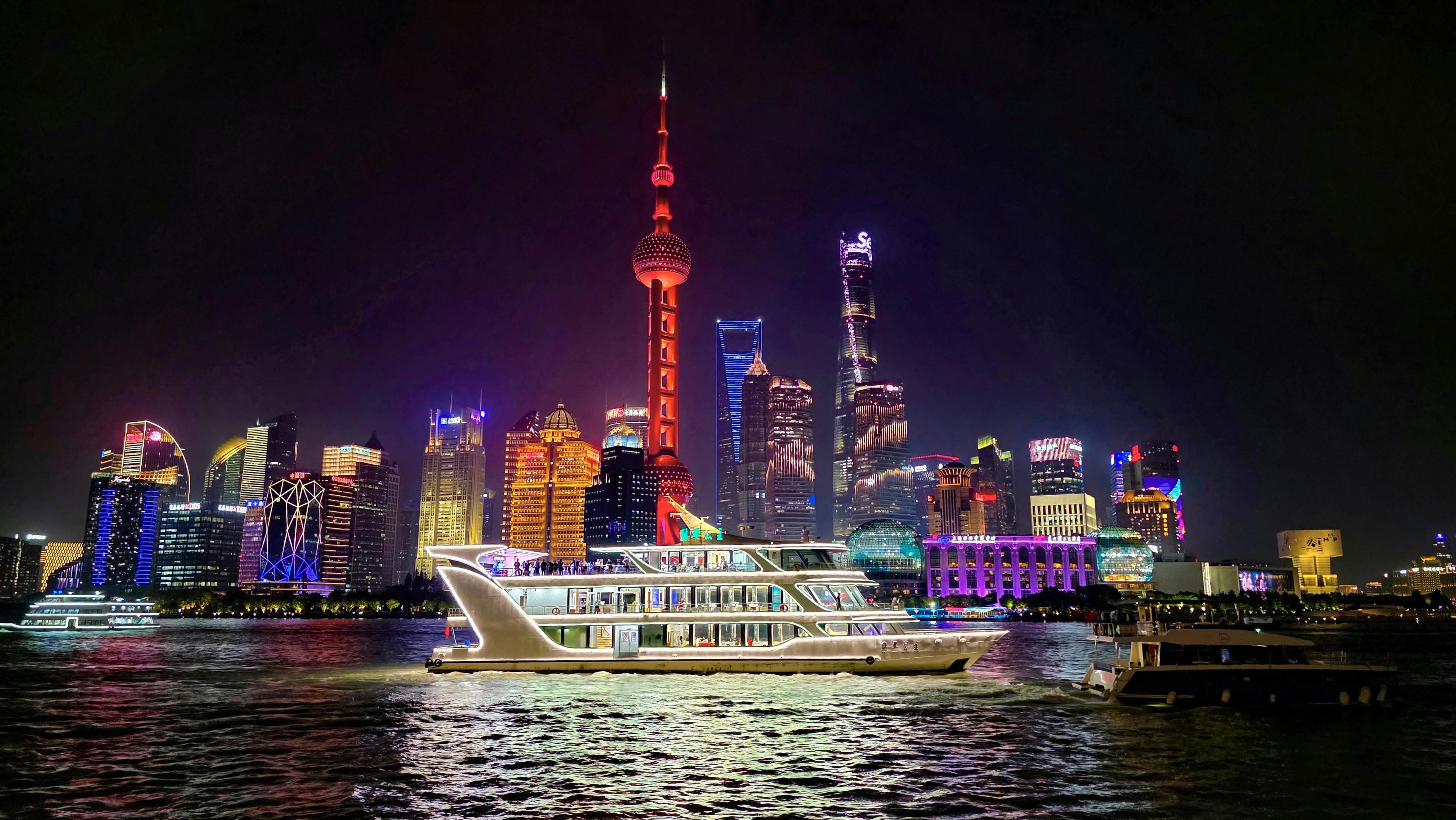 City Tour & Pearl River Cruise Dinner