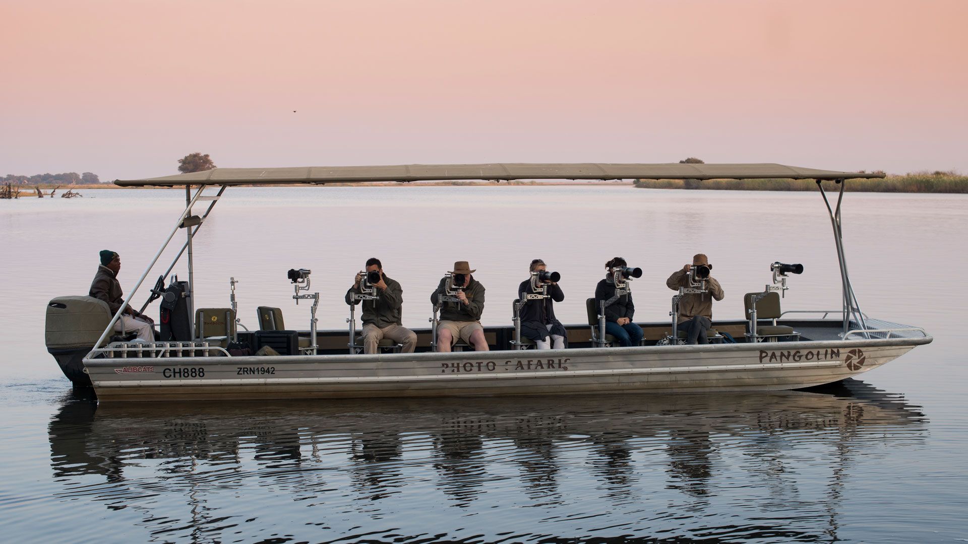 Chobe National Park Safari & Chobe River Cruise — photo 3