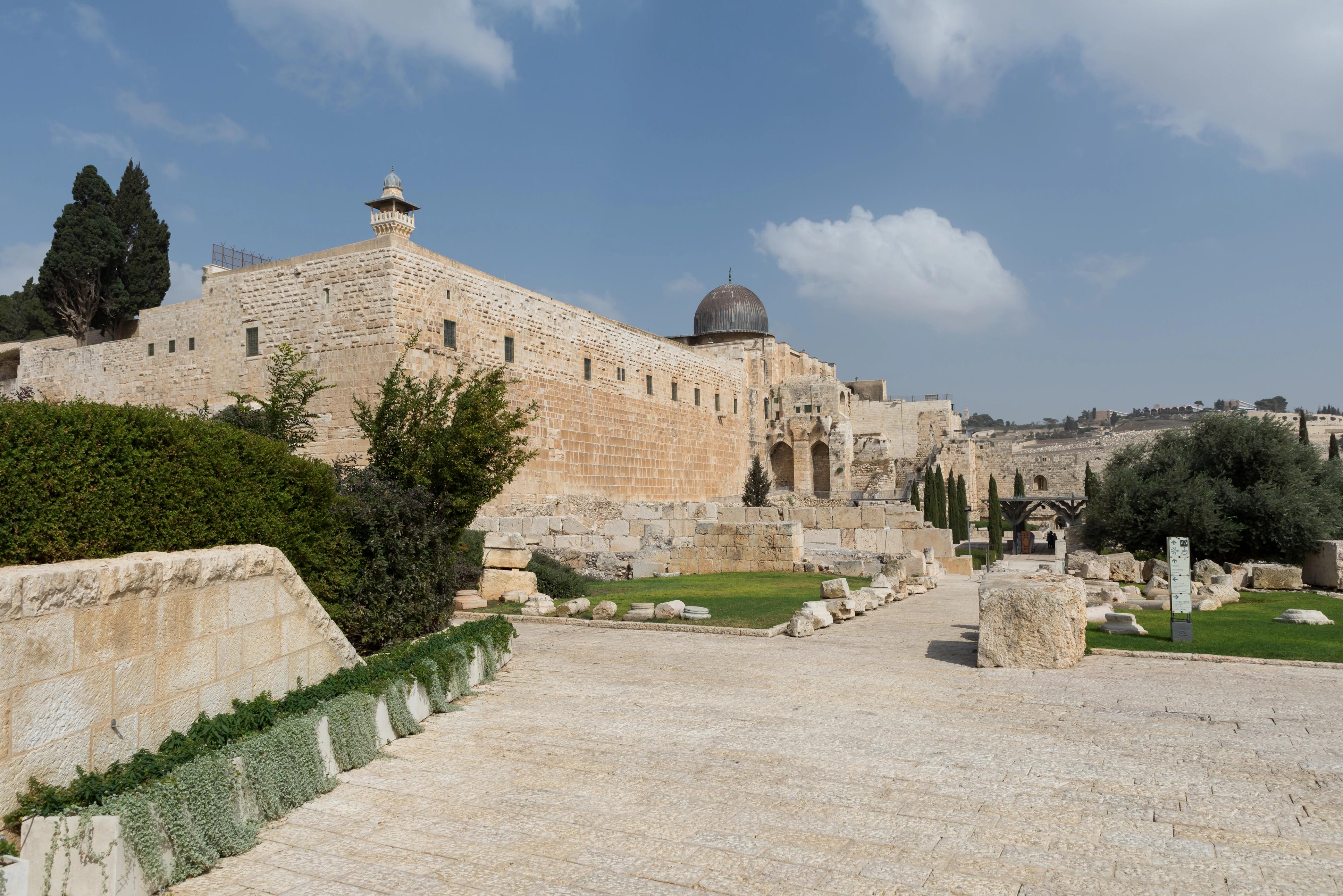 Jerusalem New City & Bethlehem Tour