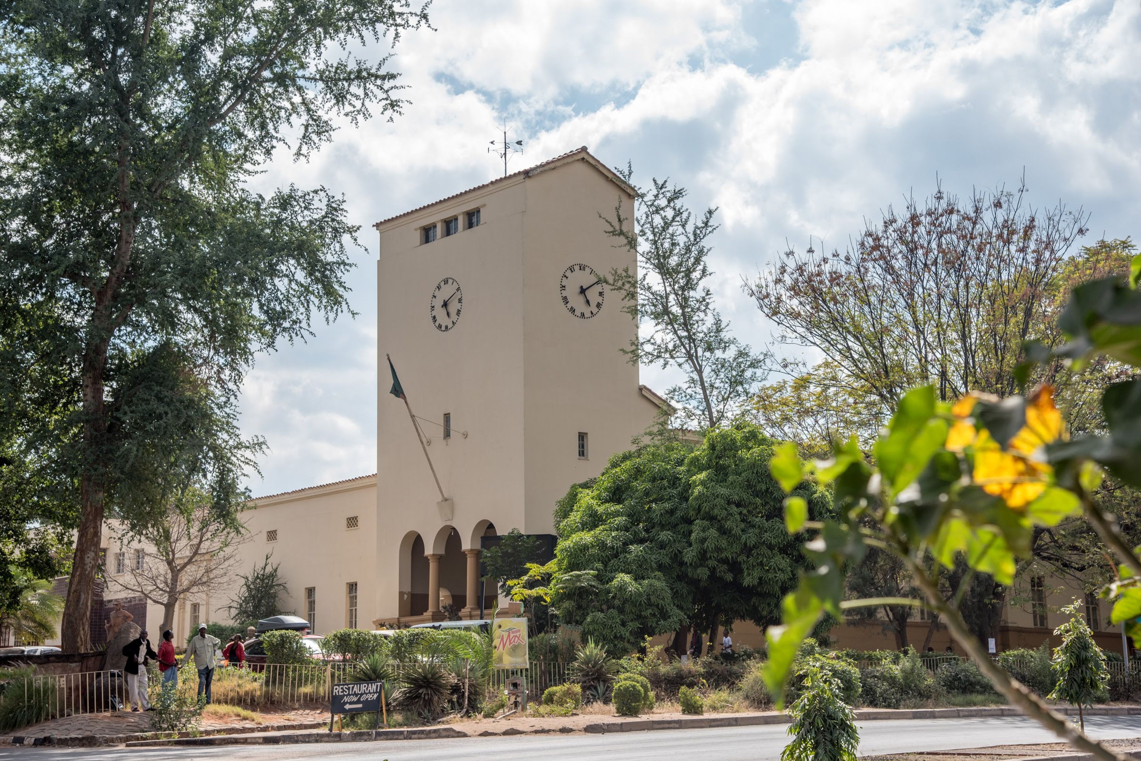 Victoria Falls Relaxation, Cultural Experiences & Leisure Day in Livingstone — photo 1