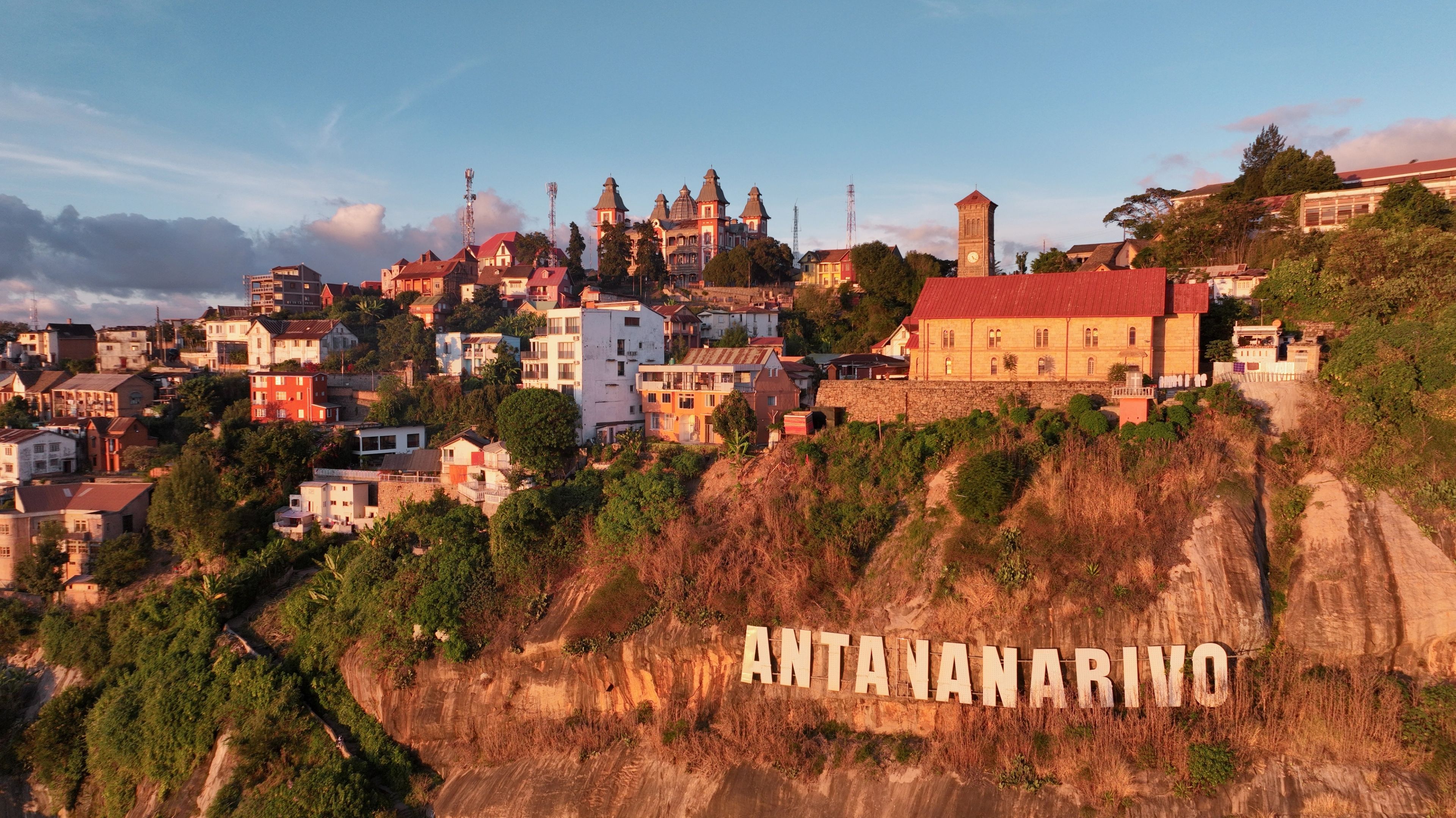 Arrival in Antananarivo — photo 1