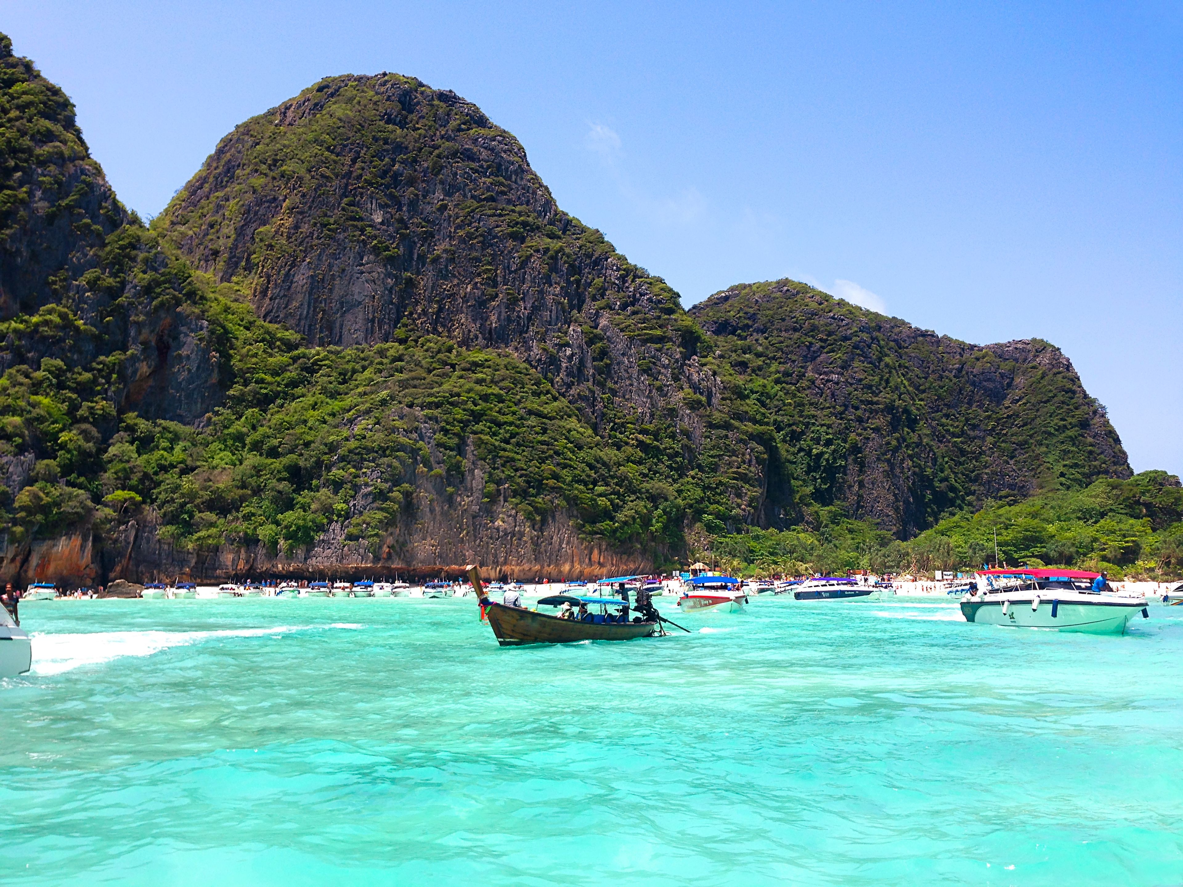 Day 3: Phi Phi Island Adventure — photo 1