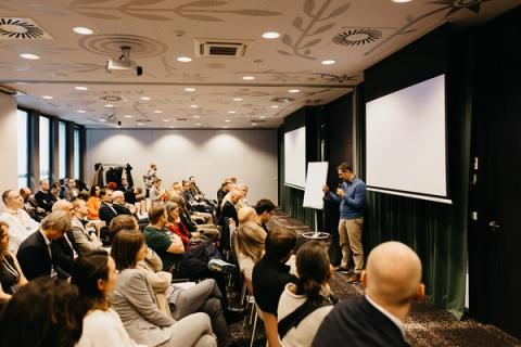 Sunday Sessions at Mama Shelter, Sunday, November 3. Liberty in Our Lifetime 2024, Prague.