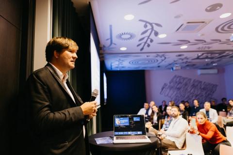 Sunday Sessions at Mama Shelter, Sunday, November 2. Free Cities Conference 2025, Prague.