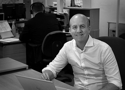 Glenn Cameron portrait