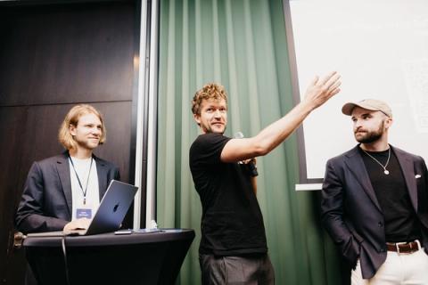Sunday Sessions at Mama Shelter, Sunday, November 2. Free Cities Conference 2025, Prague.