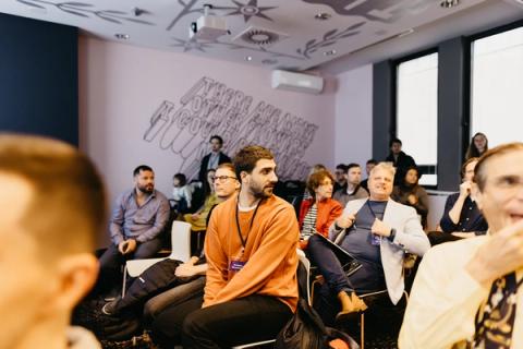 Sunday Sessions at Mama Shelter, Sunday, November 2. Free Cities Conference 2025, Prague.