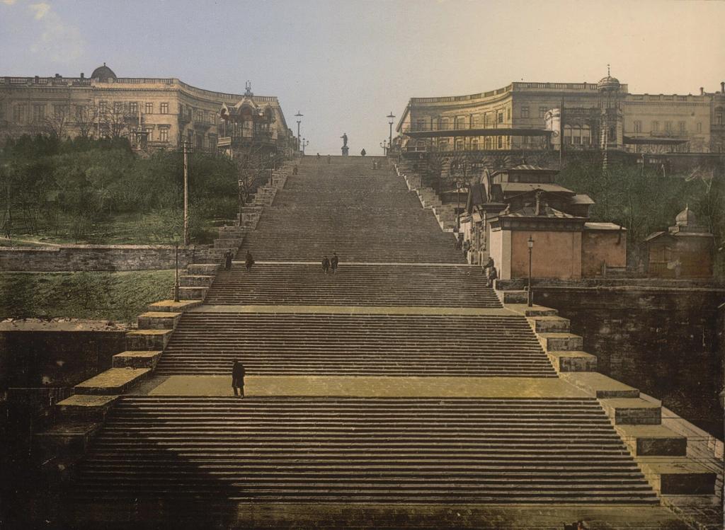 Historic colour photograph of the Potemkin Stairs in Odesa, the 142-metre staircase from the seaport to the city