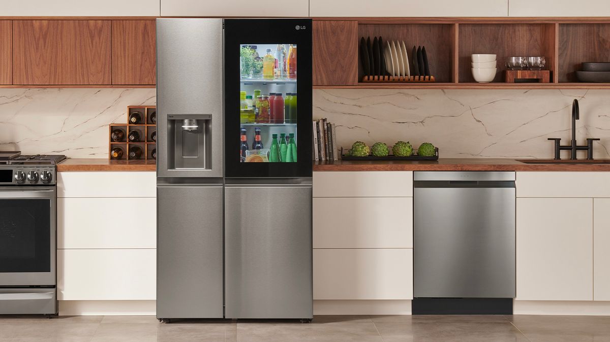Samsung Family Hub vs. LG InstaView French Door Refrigerators Best of