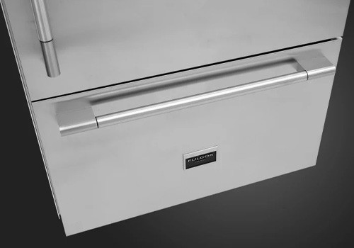 Built-In Bottom Freezer