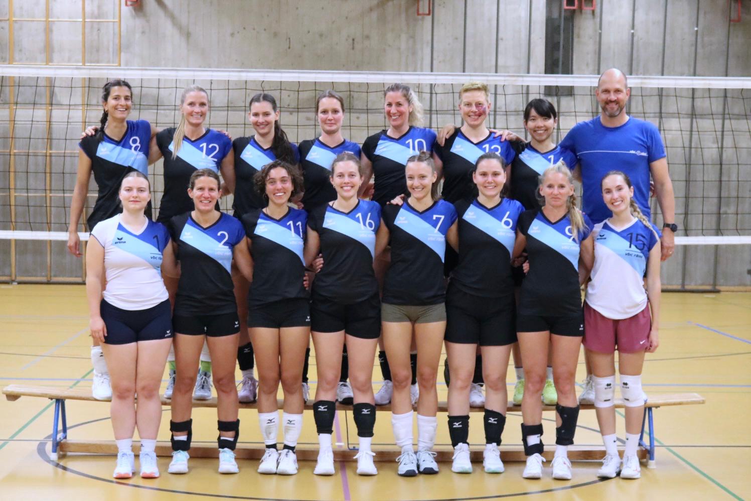 Damen 1 Team Photo