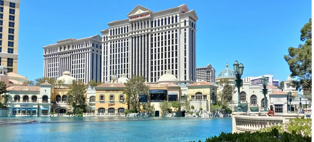 Nobu Hotel at Caesars Palace – Zen Meets Business